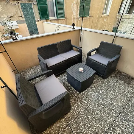 Lägenhet La Casa Di Mishelle - Nel Centro Storico Di *